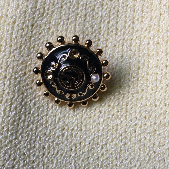 St. John - Picture 5 of 13